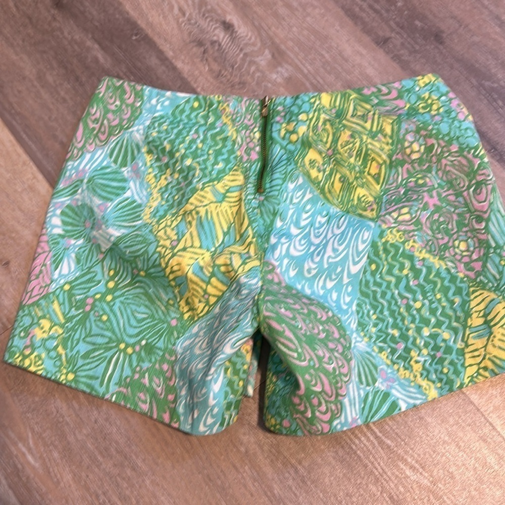 Lily Pulitzer sz 0 Deenie Sun Dance shorts EUC - Picture 3 of 4